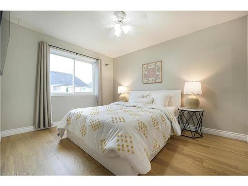 42 Duncan Avenue, Brantford, ON - Indoor Photo Showing Bedroom