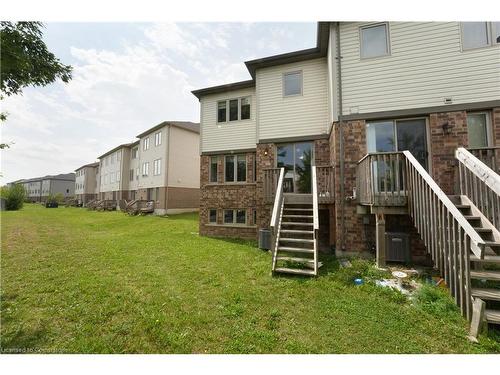 9-420 Linden Drive, Cambridge, ON - Outdoor