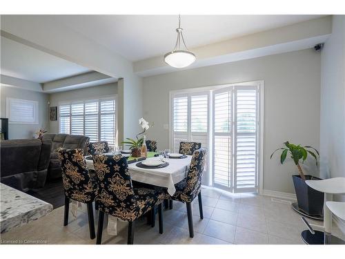 83 Monarch Street, Welland, ON - Indoor Photo Showing Dining Room