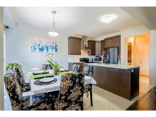 83 Monarch Street, Welland, ON - Indoor Photo Showing Dining Room