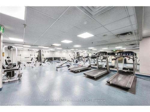 711-2177 Burnhamthorpe Road W, Mississauga, ON - Indoor Photo Showing Gym Room