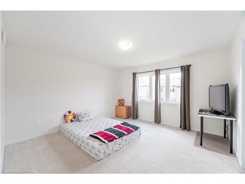 79 Stamford Street, Breslau, ON - Indoor Photo Showing Bedroom