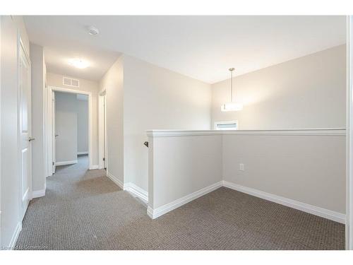 7381 Matteo Drive, Niagara Falls, ON - Indoor Photo Showing Other Room