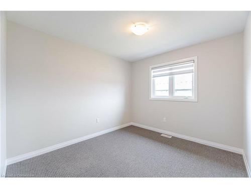 7381 Matteo Drive, Niagara Falls, ON - Indoor Photo Showing Other Room