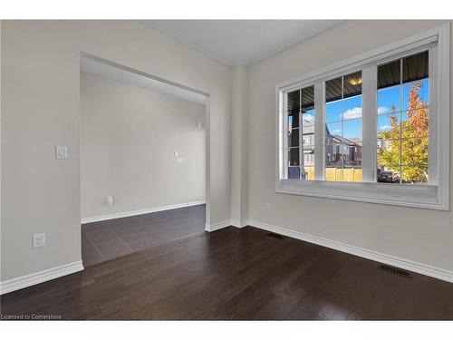 56 Pace Avenue, Brantford, ON - Indoor Photo Showing Other Room