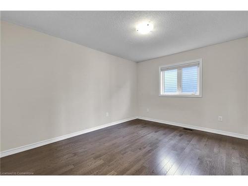 56 Pace Avenue, Brantford, ON - Indoor Photo Showing Other Room