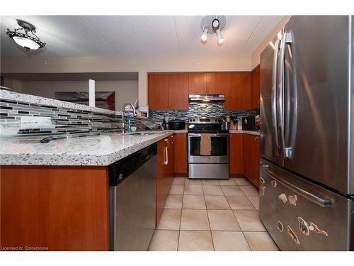 1440 Main St Street E, Milton, ON - Indoor Photo Showing Kitchen With Stainless Steel Kitchen