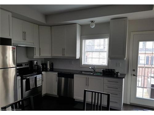 21 John Russell Lane, Kitchener, ON - Indoor Photo Showing Kitchen With Stainless Steel Kitchen With Double Sink