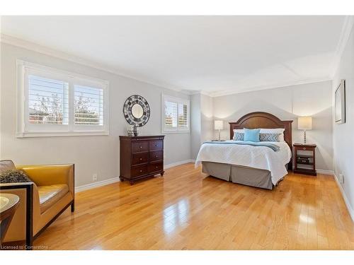 3673 Ketchum Court, Mississauga, ON - Indoor Photo Showing Bedroom