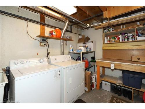 26 Wimbledon Court, Brampton, ON - Indoor Photo Showing Laundry Room