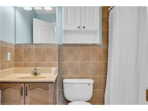 503-483 Faith Drive, Mississauga, ON - Indoor Photo Showing Bathroom