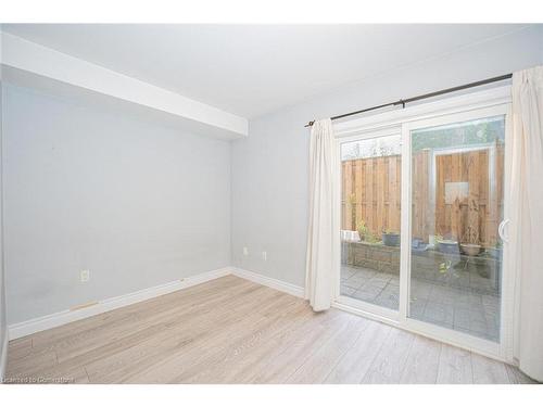 3-122 Courtland Avenue E, Kitchener, ON - Indoor Photo Showing Other Room