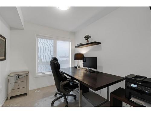 10-2255 Mcnab Lane, Mississauga, ON - Indoor Photo Showing Office