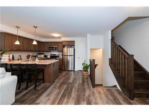 540 Bellflower Court, Milton, ON - Indoor Photo Showing Kitchen