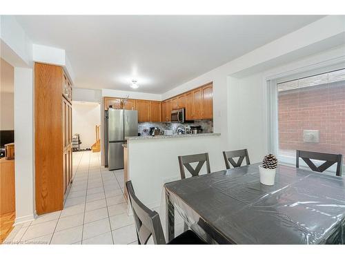 5528 Woodchase Crescent, Mississauga, ON - Indoor Photo Showing Dining Room