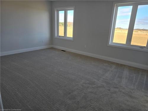 901 Knights Lane, Woodstock, ON - Indoor Photo Showing Other Room