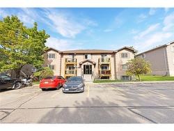 303-266 Overlea Drive  Kitchener, ON N2M 5N2