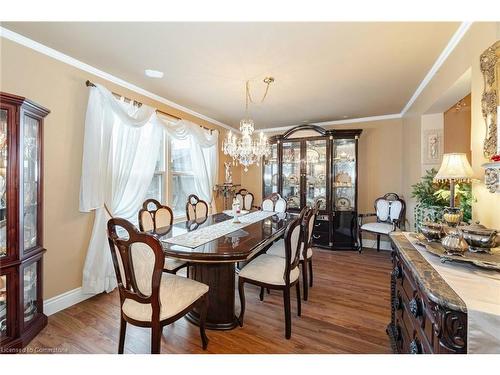 1230 Fleet Street, Mississauga, ON - Indoor Photo Showing Dining Room