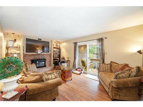 1230 Fleet Street, Mississauga, ON - Indoor Photo Showing Living Room With Fireplace