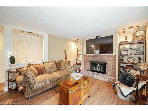 1230 Fleet Street, Mississauga, ON - Indoor Photo Showing Living Room With Fireplace