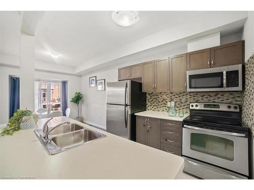 4122 Palermo Common, Burlington, ON - Indoor Photo Showing Kitchen With Double Sink