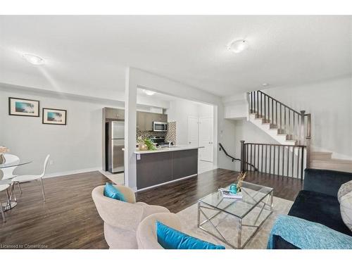 4122 Palermo Common, Burlington, ON - Indoor Photo Showing Living Room