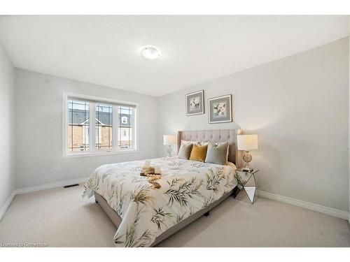 4122 Palermo Common, Burlington, ON - Indoor Photo Showing Bedroom