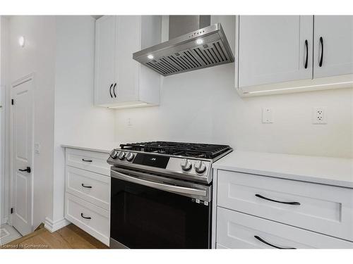 116 Shepherd Drive, Barrie, ON - Indoor Photo Showing Kitchen