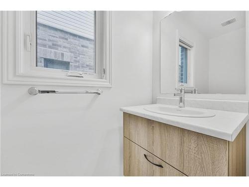 116 Shepherd Drive, Barrie, ON - Indoor Photo Showing Bathroom