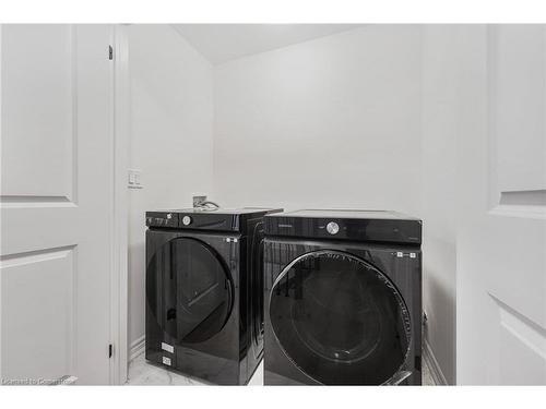 116 Shepherd Drive, Barrie, ON - Indoor Photo Showing Laundry Room