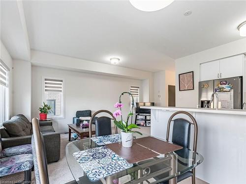 15 George Brier Drive W, Paris, ON - Indoor Photo Showing Dining Room