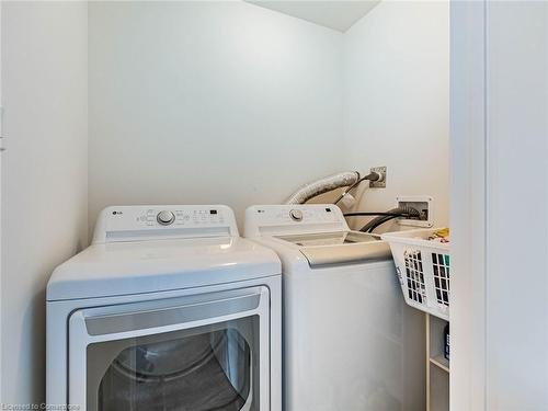 15 George Brier Drive W, Paris, ON - Indoor Photo Showing Laundry Room