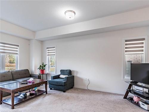 15 George Brier Drive W, Paris, ON - Indoor Photo Showing Living Room