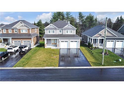 58 Stother Crescent, Bracebridge, ON - Outdoor With Facade