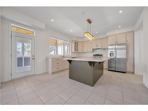 58 Stother Crescent, Bracebridge, ON - Indoor Photo Showing Kitchen