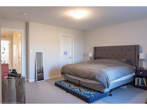 204 Sunflower Place, Welland, ON - Indoor Photo Showing Bedroom