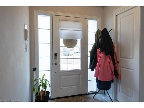 204 Sunflower Place, Welland, ON - Indoor Photo Showing Other Room