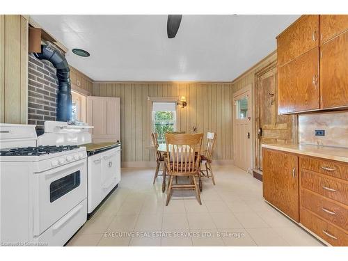 1045 St. Johns Road E, Simcoe, ON - Indoor Photo Showing Kitchen