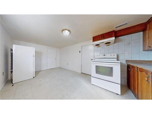 47 Cherrylawn Avenue, Toronto, ON - Indoor Photo Showing Kitchen