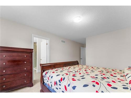 214 Sedgewood Street, Kitchener, ON - Indoor Photo Showing Bedroom