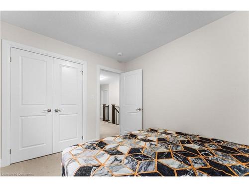 214 Sedgewood Street, Kitchener, ON - Indoor Photo Showing Bedroom