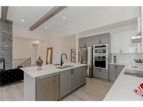 169 Springside Crescent, The Blue Mountains, ON - Indoor Photo Showing Kitchen With Stainless Steel Kitchen With Double Sink With Upgraded Kitchen