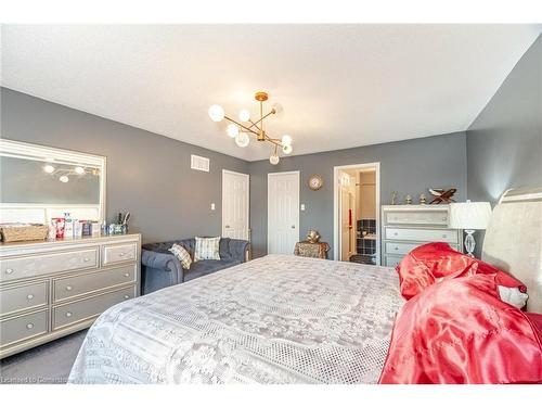 314 Duncan Lane, Milton, ON - Indoor Photo Showing Bedroom