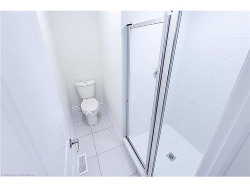 272 Broadacre Drive, Kitchener, ON - Indoor Photo Showing Bathroom