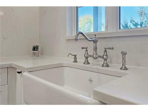 515 Wettlaufer Terrace, Milton, ON - Indoor Photo Showing Bathroom