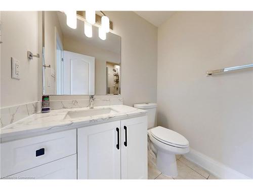 515 Wettlaufer Terrace, Milton, ON - Indoor Photo Showing Bathroom