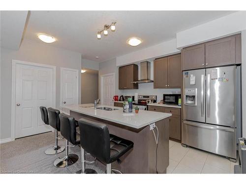 122 Oat Lane, Kitchener, ON - Indoor Photo Showing Kitchen With Stainless Steel Kitchen