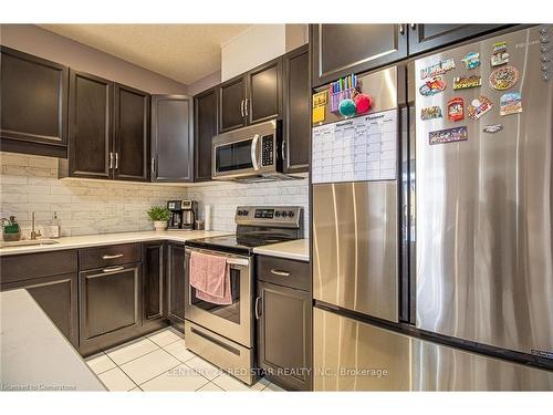 214 Poppy Drive E, Guelph, ON - Indoor Photo Showing Kitchen