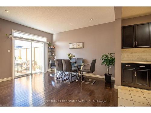 214 Poppy Drive E, Guelph, ON - Indoor Photo Showing Dining Room