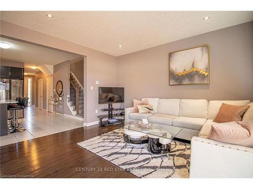 214 Poppy Drive E, Guelph, ON - Indoor Photo Showing Living Room